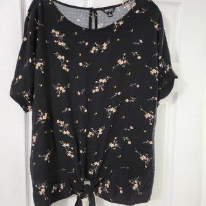 Black floral S/S top‎ with tie front and peplum XL